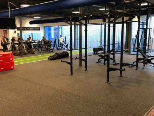 Gumene podloge za fitnes i vežbanje debljine 15mm u teretani